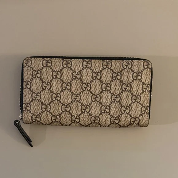Gucci Beige Wallet with Red and White Snake - Picture 2 of 4